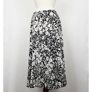 Y2K Skirt Black White Floral Print by Briggs New York | Vintage Misses M