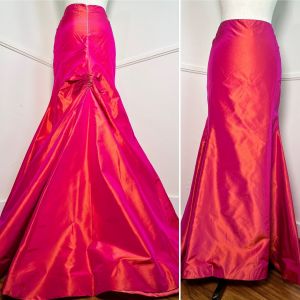 Medium | Y2K Vintage Iridescent Coral Evening Skirt with Train by Monique Lhuillier