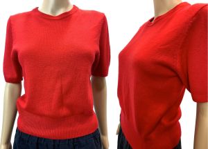 80s 90s True Red Tight Fit Short Sleeve Pullover Sweater | Vintage 10/12 fits S/M - Fashionconstellate.com