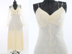 Vintage 1970s Cream Lace Maxi Simple Wedding Dress Bolero Set  |  Small Petite - Fashionconstellate.com