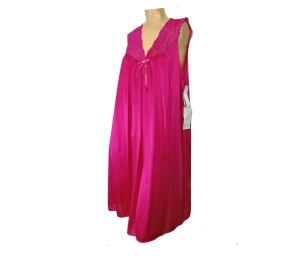 Vintage 80s Lacy Raspberry Pink Vanity Fair Nightgown NOS Deadstock | L/XL