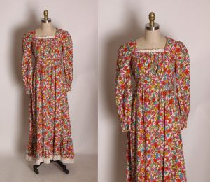 1970s Pink, Red and Blue Floral Flower Power 3/4 Length Sleeve Prairie Cottagecore Dress - M