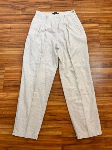 Medium - Size 10 | 1980's Vintage Checked Linen Cropped Trousers by Lizwear - Fashionconstellate.com