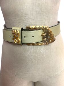 80s 90s Pale Gold Leather Belt w Large Abstract Buckle Rhinestones | Statement Avant Gardé - Fashionconstellate.com
