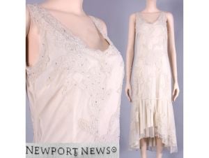 Vintage 1990s Size 6 NEWPORT NEWS Ivory Soutache Drop Waist Wedding Dress | S/M