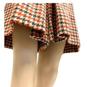 S 11 Vintage 1960s JUNIOR HOUSE Woven Wool Houndstooth High Waist Shorts  - Fashionconstellate.com