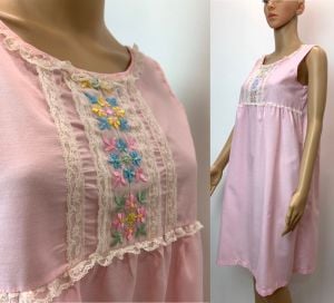 60s 70s Pink Nightgown | Nightie with Lace & Embroidery | Semi Sheer Summer | Katz Shift | XS/S
