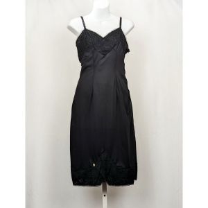 60s Slip Black Nylon Full Dress by Skirt Saver | Vintage Misses 34
