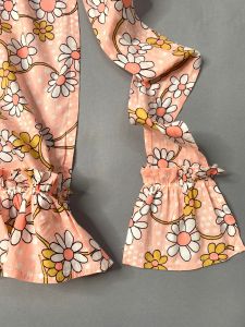 Vintage Midcentury Half Apron | Great Gift! | Pink Flowers with Ruffles | Chef Cook Gifts - Fashionconstellate.com