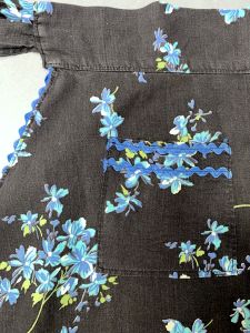 Vintage Midcentury Cotton Half Apron | Floral Print w/ Rickrack Trim | Great Gift! Chef Cook Gifts - Fashionconstellate.com