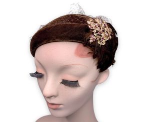 Vintage 1930s era Flapper Brown Velvet Feather Skull Cap Jeweled Hat WWII Pin Up