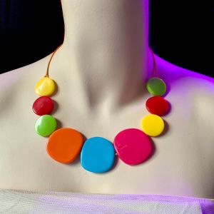 Vintage 1990s dELiA*s Rainbow Plastic Disc Choker Necklace + 3 bracelet Set - Fashionconstellate.com