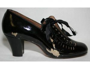 As Is Size 5 1/2 Flapper Era Shoe - 1920s Black Pumps with Cutwork - Size 5.5 Gatsby Chic  - Fashionconstellate.com