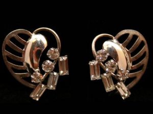 1950s Sterling Silver Heart Earrings - 1950's Screw Back Earring with Rhinestones - Sweethearts 