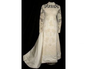 Size 8 Wedding Dress - Fine Alencon Lace & Satin Empire 60s Bridal Gown by Priscilla of Boston - Att