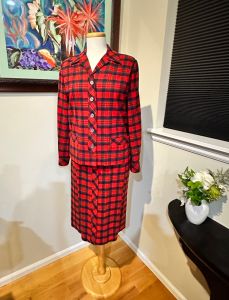 Bobbie Brooks Calgary - Vintage 1950’s Red Plaid Tartan Suit  - Jacket & Skirt - size S