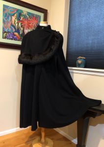 Vtg. 80s Romantic Black Wool Cape w/ Assymetric Drape, Lush Rabbit Fur Trim - OSFM