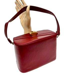 40s 50s Wine Red Leather Box Purse