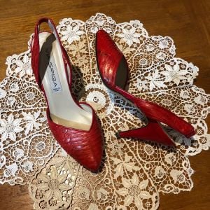  1980s Red Via Spiga Snake Leather Slingback Almond Toe 3'' High Heels - 7B - Fashionconstellate.com