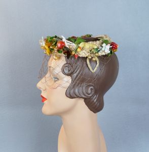 50s Open Crown Straw Hat w/ Fruit and Florals