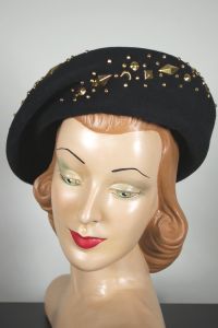 Adolfo 80s hat black tilt beret gold studded crescent moons