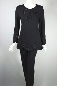 Beaded black wool knit 1960s tunic pantsuit by Palio| S-M