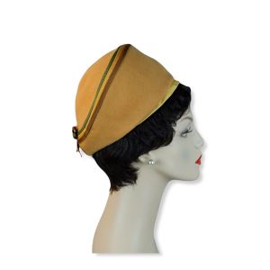60s Mustard Felt Asymmetrical Bubble Crown Pillbox Hat - Fashionconstellate.com
