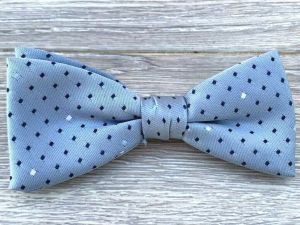 Wembley Mens Bow Tie Blue Dots Rayon Clip On Vintage 1940s USA 