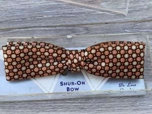 Shur On Mens Bow Tie Brown Flower Print Rayon Clip On Vintage 1940s USA 