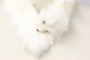 VTG  Rabbit Fur Neck Scarf Stole White/Ivory Full Body Pelt Head Clip 18'' Japan - Fashionconstellate.com