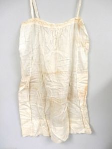 ANtique VTG 1920s White Cotton Lawn Slip Trousseau Never Worn Peg Hanger - Fashionconstellate.com