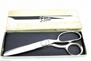 Vintage WISS Pinking Shears Original Box Model C made in USA 1942