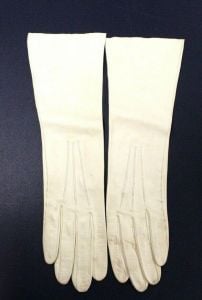 Vintage Denise Francelle Roger Fare Ivory Kidskin Gloves SZ 7 13'' Long Evening 