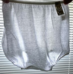 Vintage 100% Nylon/Cotton  Maternity Panties 1960s NWT White Small - Fashionconstellate.com