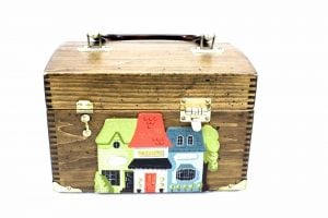 Vintage  Wooden House Box Purse Novelty MIB Original Kennett Square Pa 1960s 