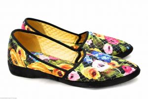 Vintage 1960s Slippers Floral Quilted  7 M  Wedge Unworn Modified Pointed Toe - Fashionconstellate.com