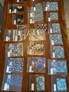 29 Quilt fabric samples 1940s WW2 rayon assorted Cowboy Floral More