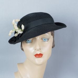 1940s Black Straw Slouch Style Hat by Gage, Sz 22 - Fashionconstellate.com