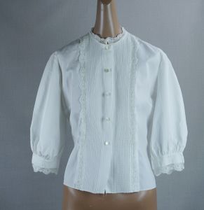 60s White Cotton and Lace Pintuck Blouse Shirt Sz S-M