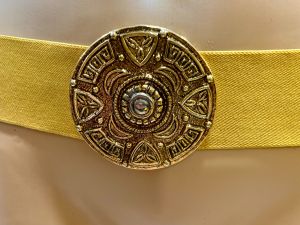 80s Yellow Stretch Belt with Large Gold Shield Buckle - Fashionconstellate.com